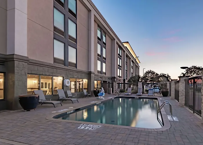Hampton Inn Waco North